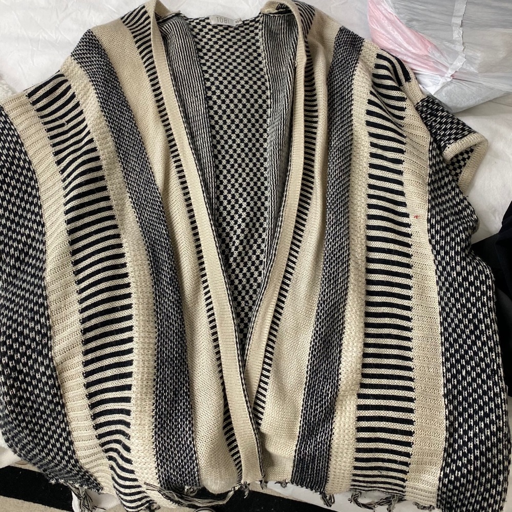 TOBI poncho